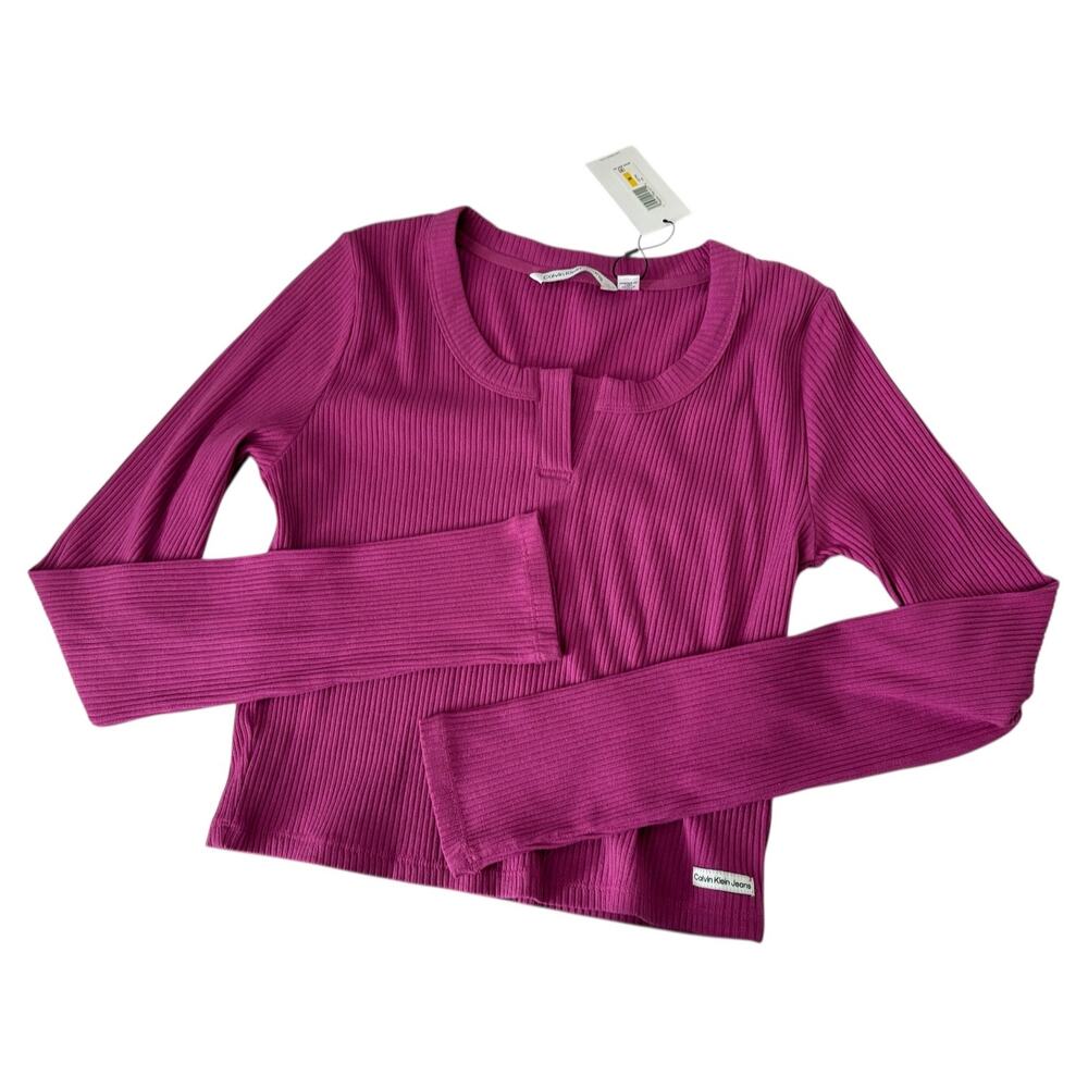 Calvin Klein NWT Ribbed Long Sleeve Cropped Tee